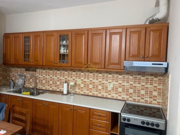 GARSONIERE ME QIEA 75 M2 VASIL SHANTO 40.000 LEKE