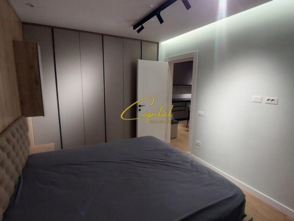 APARTAMENT ME QIRA 1+1 KOMUNA E PARISIT 700 EURO