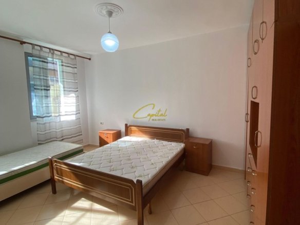 APARTAMENT ME QIRA 1+1 YZBERISHT 35.000 LEKE