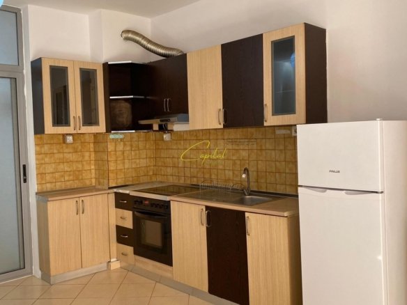 APARTAMENT ME QIRA 1+1 YZBERISHT 35.000 LEKE