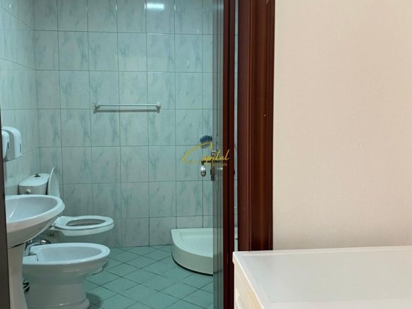 APARTAMENT ME QIRA 1+1 YZBERISHT 35.000 LEKE