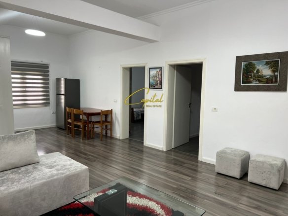 APARTAMENT ME QIRA 2+1 QYTET STUDENTI 40.000 LEKE