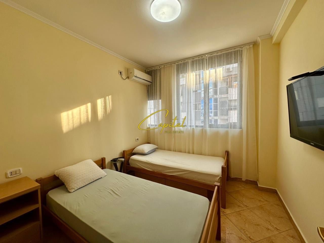 APARTAMENT ME QIRA 2+1 RRUGA E DIBRES 80.000 LEKE