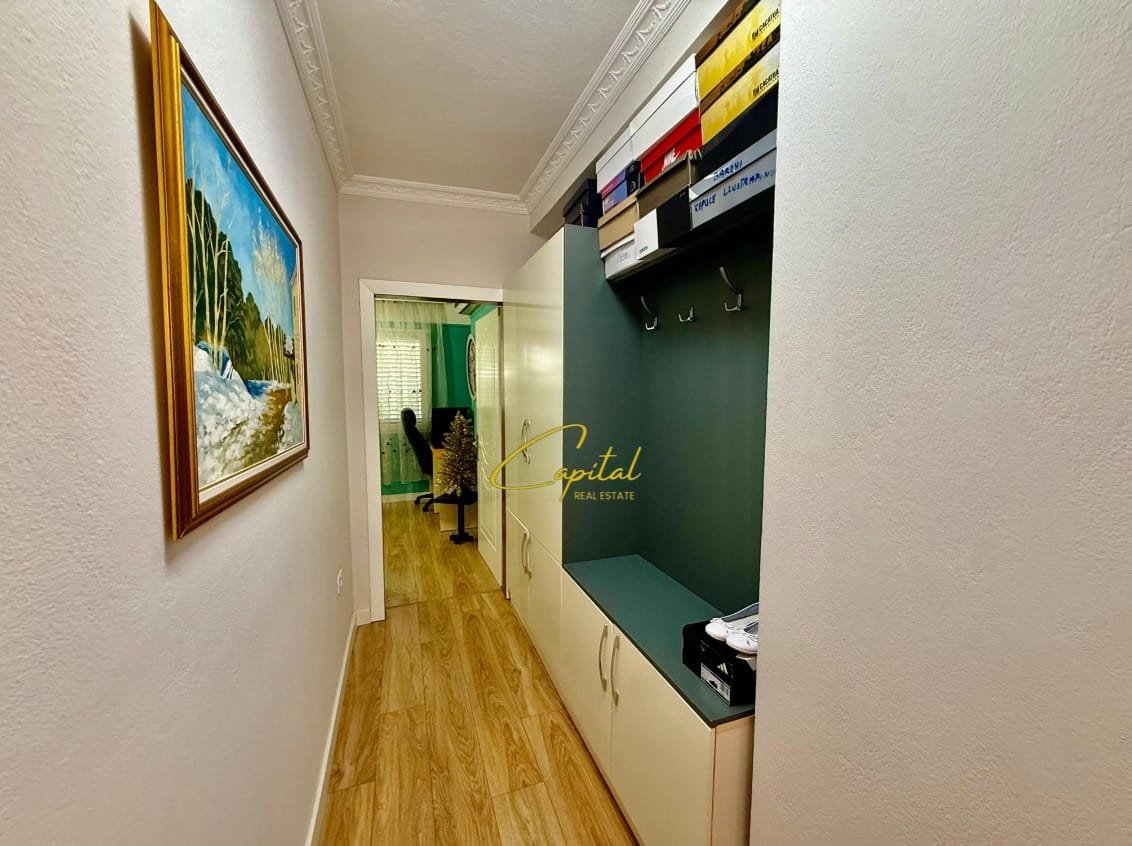 APARTAMENT ME QIRA 2+1+2 KOMUNA E PARISIT 1000 EURO