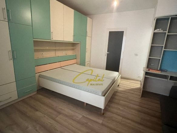 APARTAMENT ME QIRA 1+1 RRUGA E BARRIKADAVE 50.000 LEKE