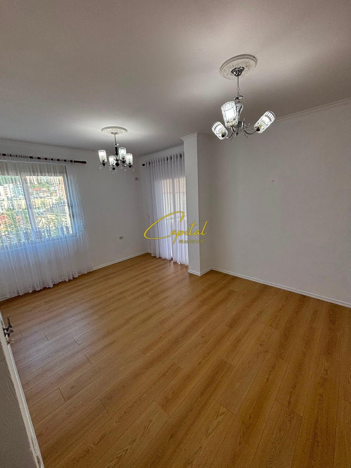 WhatsApp Image 2026-05-26 at 10.01.14 AM SHITET APARTAMENT 2+1 FRESKU 13.500.000 LEKE