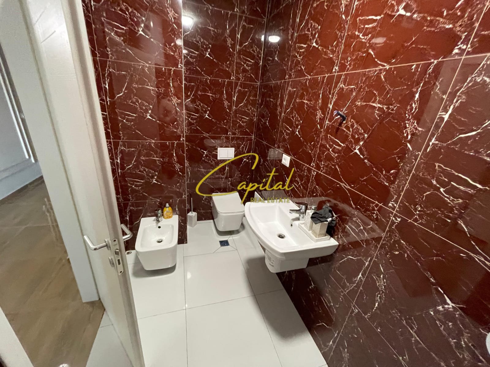 ZYRE ME QIRA 35 M2 REZIDENCA GARDEN BUILDING 400 EURO