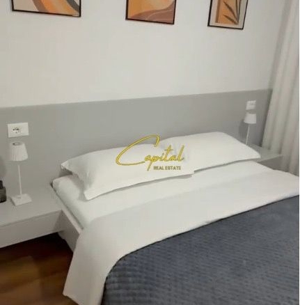 APARTAMENT ME QIRA 1+1 RRUGA E DURRESIT 60.000 LEKE