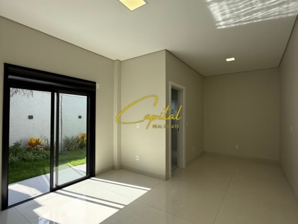 AMBIENT BIZNESI ME QIRA 30 M2 ZOGU I ZI 50.000 LEKE