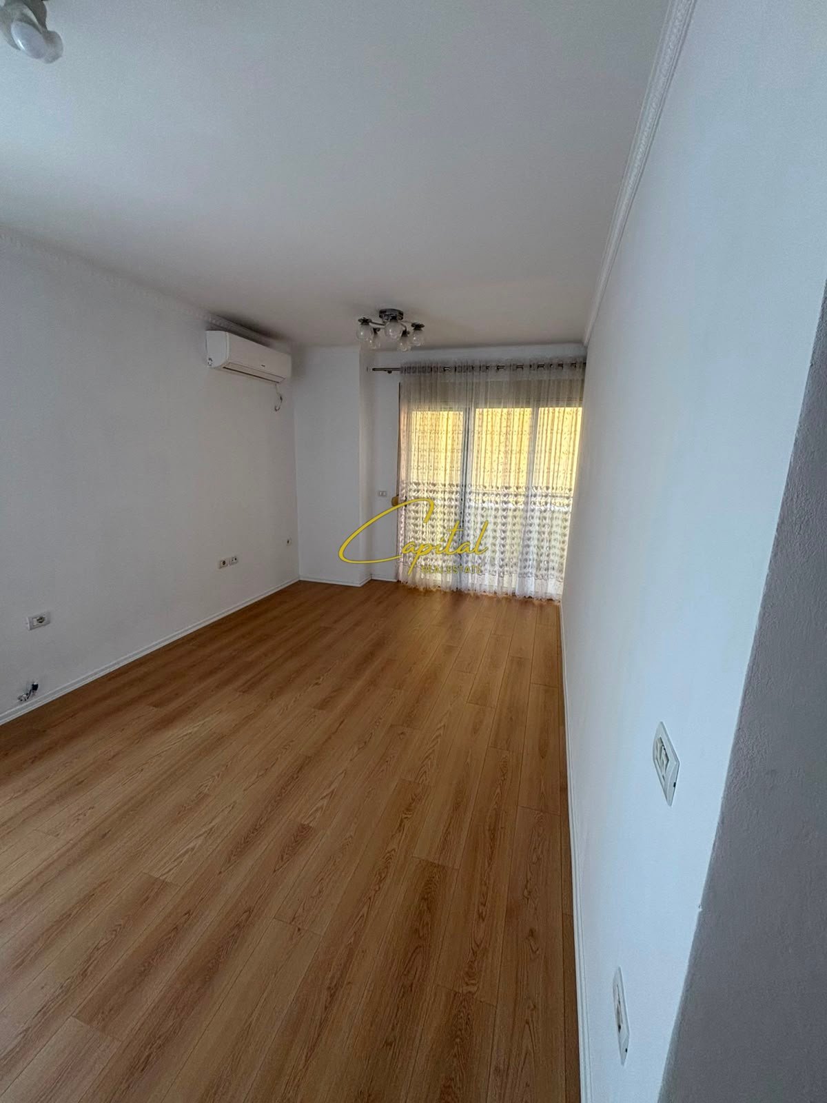 SHITET APARTAMENT 2+1 FRESKU 13.500.0000 EURO