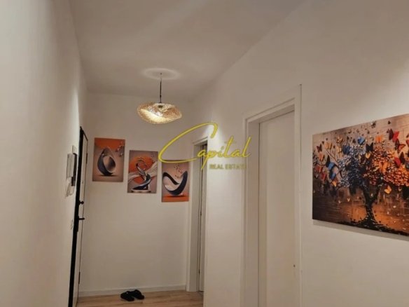 APARTAMENT ME QIRA 2+1 KOPSHTI BOTANIK 1000 EURO