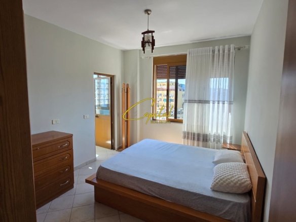 APARTAMENT ME QIRA 2+1 QENDER 55.000 LEKE