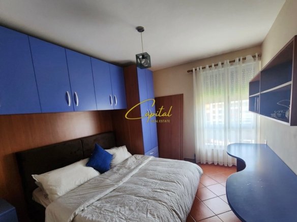APARTAMENT ME QIRA 1+1 PALLATI ME SHIGJETA 45.000 LEKE