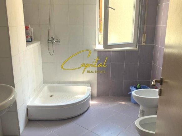 APARTAMENT ME QIRA 2+1 KODRA E DIELLIT 55.000 LEKE