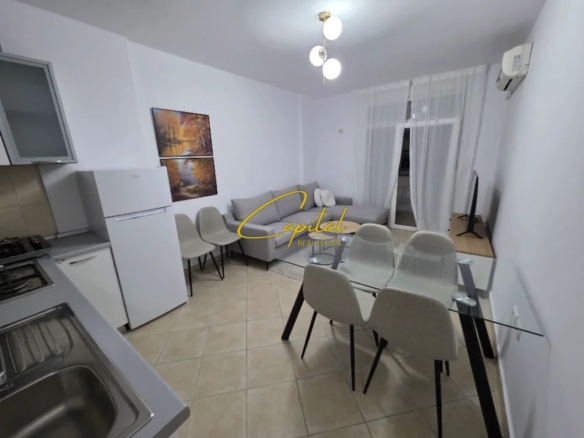 APARTAMENT ME QIRA 1+1 ISH EKSPOZITA 650 EURO