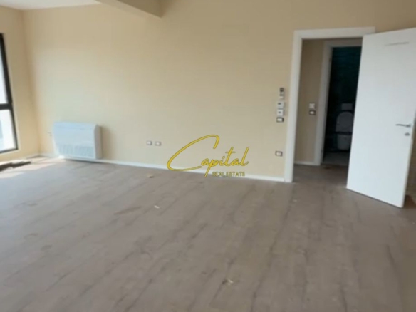 AMBIENT BIZNESI ME QIRA 125 M2 KOMPLEKSI FARMACIA 10 840 EURO