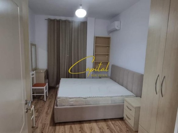 APARTAMENT ME QIRA 3+1 SAUK 55.000 LEKE