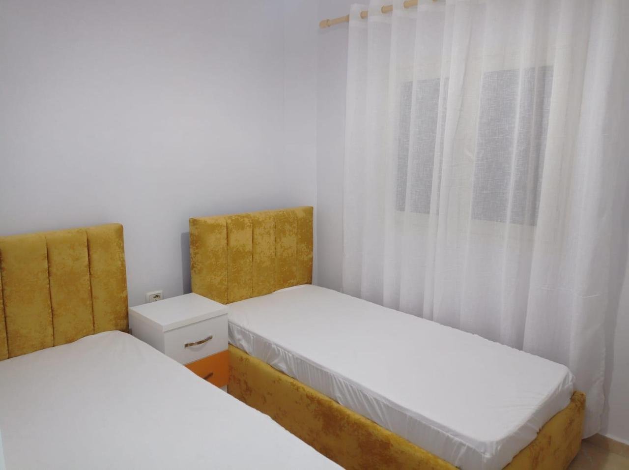 WhatsApp Image 2026-06-02 at 4.57.04 PM (1) APARTAMENT ME QIRA 2+1 PORCELANI 52.000 LEKE