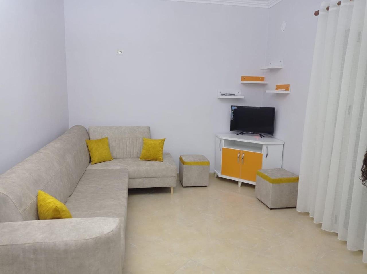 WhatsApp Image 2026-06-02 at 4.57.04 PM (2) APARTAMENT ME QIRA 2+1 PORCELANI 52.000 LEKE
