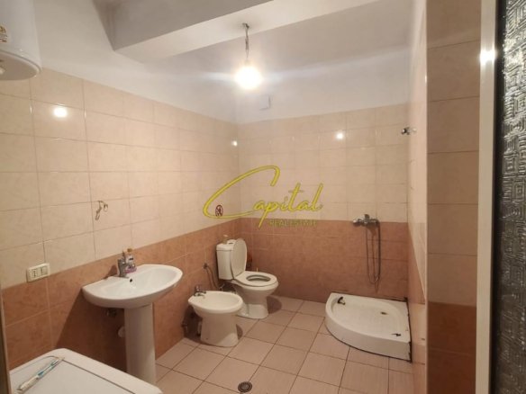 APARTAMENT ME QIRA 1+1 YZBERISHT 38.000 LEKE