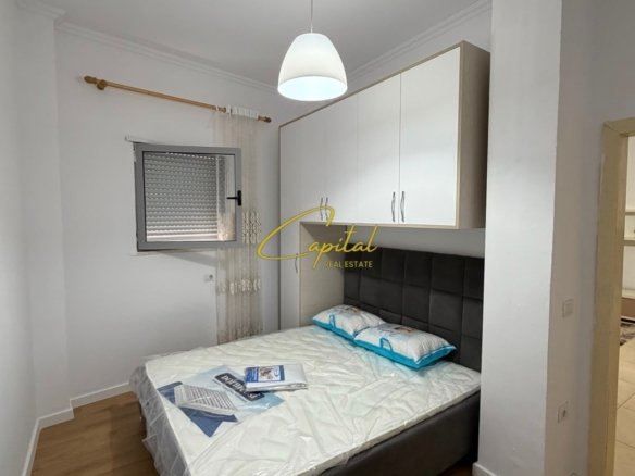 APARTAMENT ME QIRA 1+1 KOPSHTI BOTANIK 400 EURO