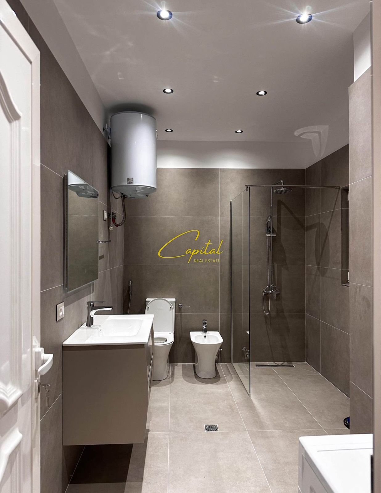 APARTAMENT ME QIRA 2+1 CASA ITALIA 75.000 LEKE