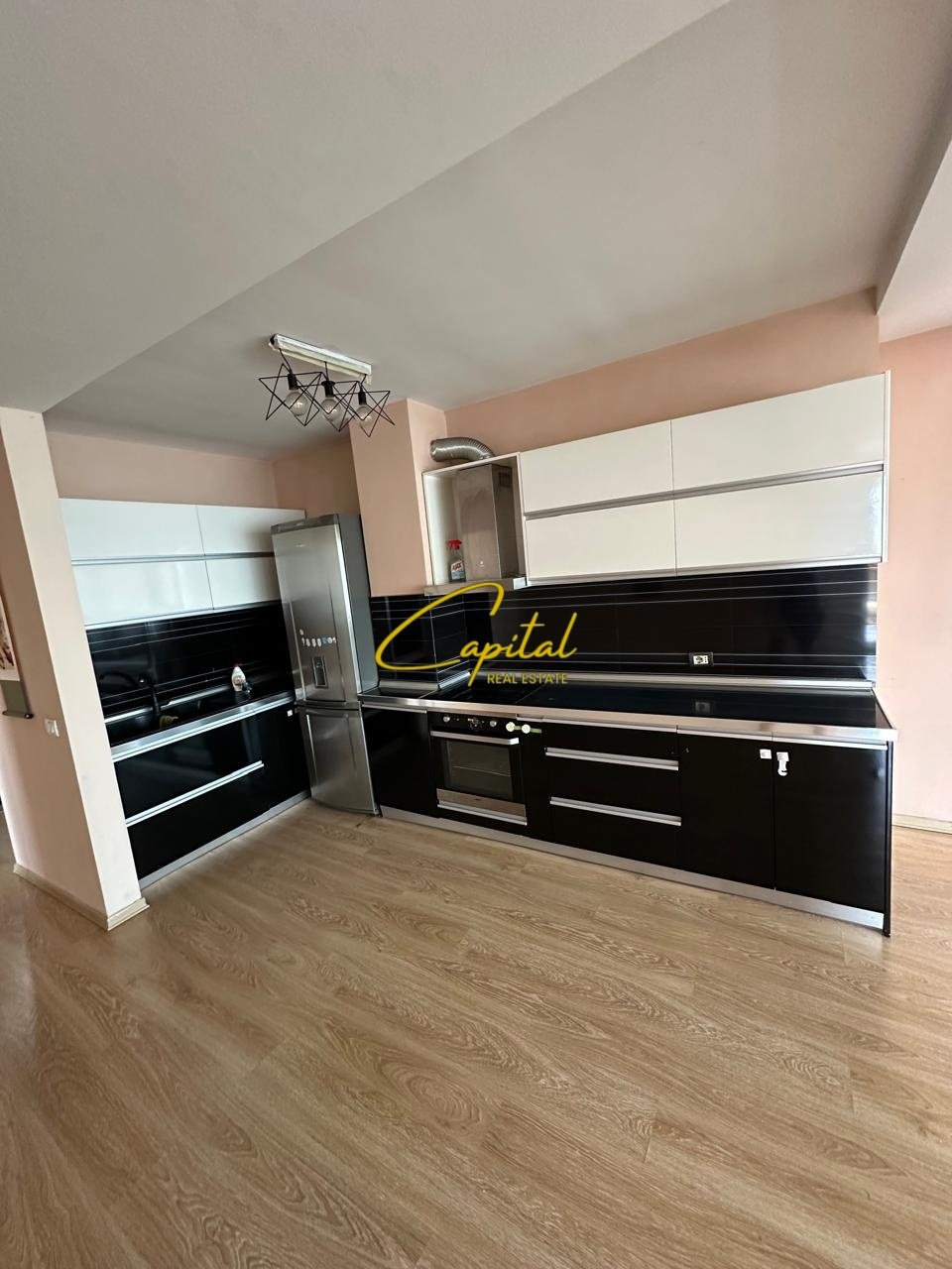 APARTAMENT ME QIRA 2+1 LAPRAKE 65.000 LEKE