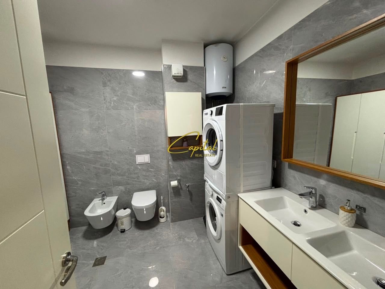 GARSONIERE ME QIRA 55 M2 VILAT GJERMANE 45.000 LEKE