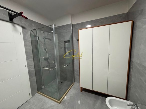 GARSONIERE ME QIRA 55 M2 VILAT GJERMANE 45.000 LEKE