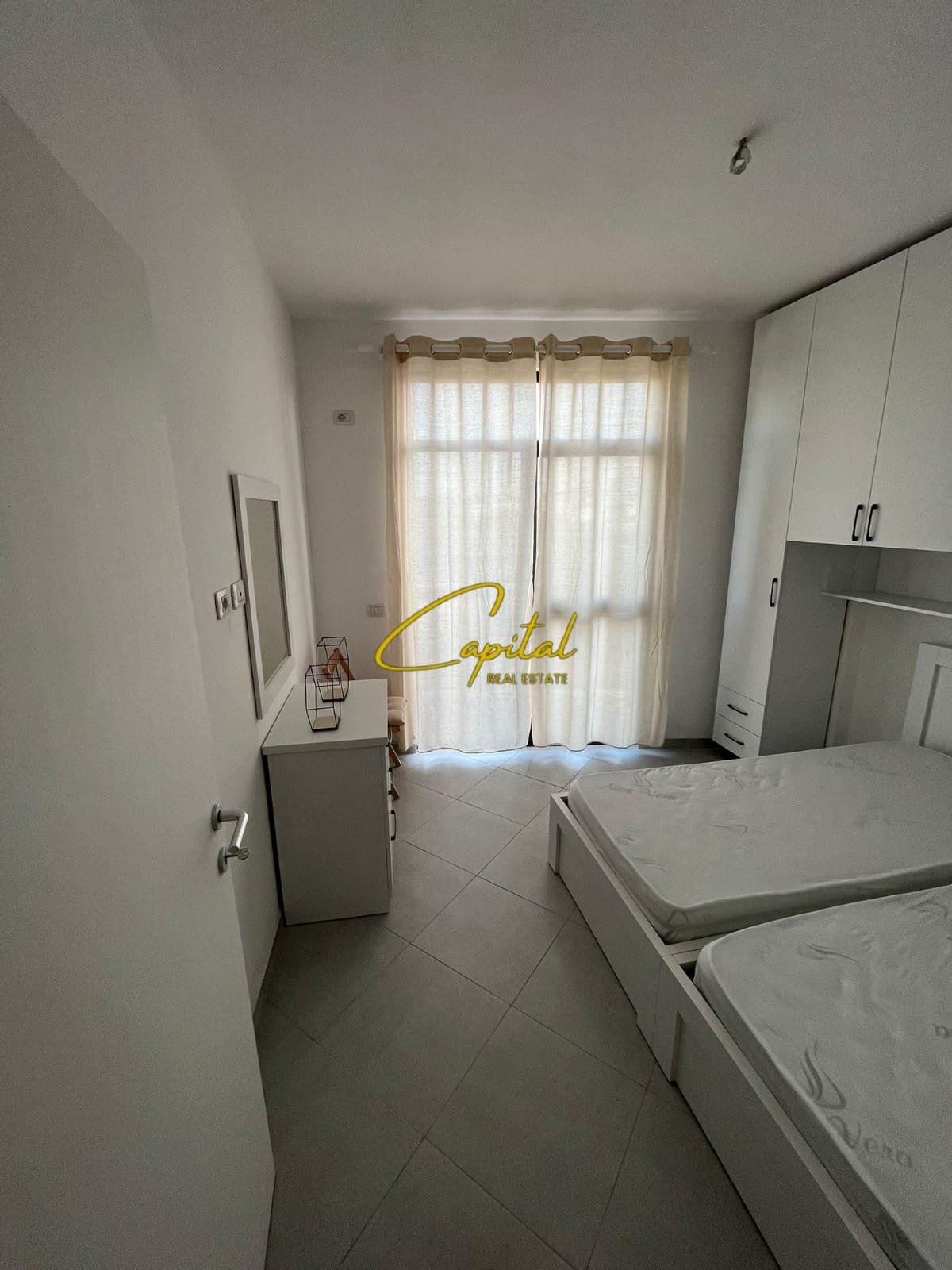 APARTAMENT ME QIRA 1+1 RRUGA E DIBRES 420 EURO