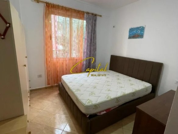 APARTAMENT ME QIRA 1+1 YZBERISHT 38.000 LEKE