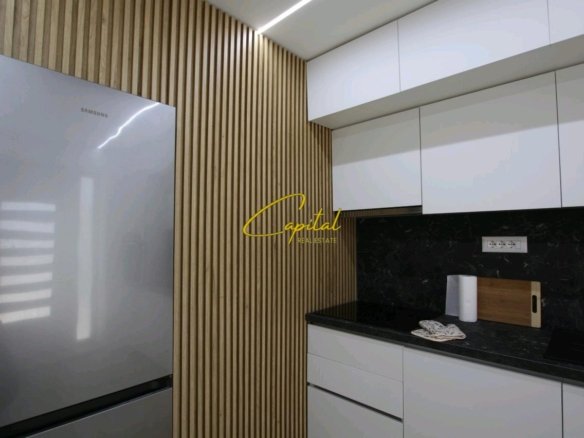 GARSONIERE ME QIRA 40 M2 21 DHJETORI 55.000 LEKE