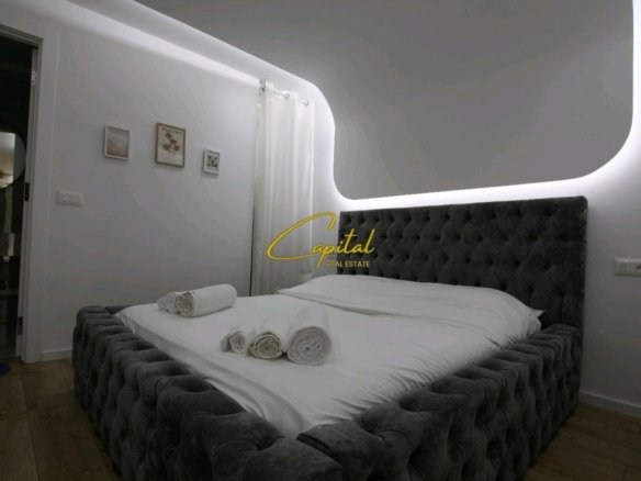 GARSONIERE ME QIRA 40 M2 21 DHJETORI 55.000 LEKE