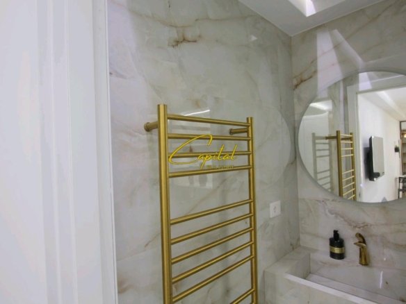 GARSONIERE ME QIRA 40 M2 21 DHJETORI 55.000 LEKE