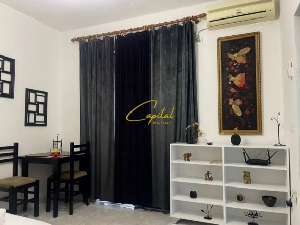 GARSONIERE ME QIRA 38 M2 ISH RESTORANT DURRESI 39.000 LEKE