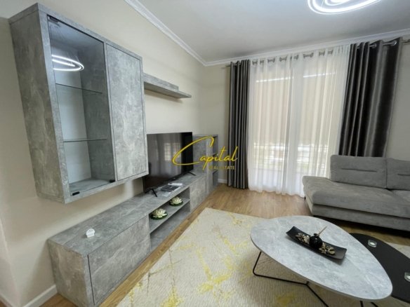 APARTAMENT ME QIRA 2+1 RRUGA E ELBASANIT 800 EURO