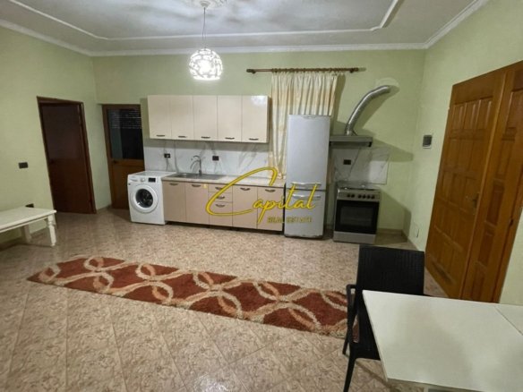 APARTAMENT ME QIRA 2+1 ASTIR 40.000 LEKE