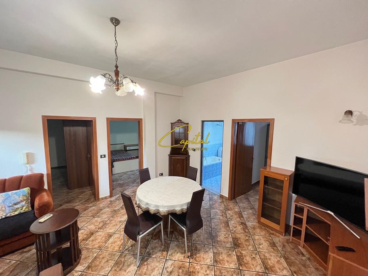 APARTAMENT ME QIRA 2+1 RRUGA E DURRESIT 55.000 LEKE