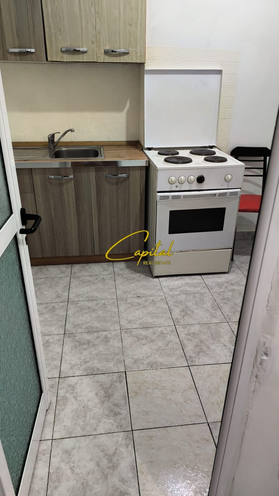 WhatsApp Image 2026-06-09 at 1.28.59 PM APARTAMENT ME QIRA 1+1 RRUGA E KAVAJES 35.000 LEKE