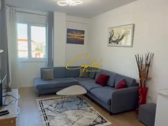 APARTAMENT ME QIRA 1+1 YZBERISHT 45.000 LEKE