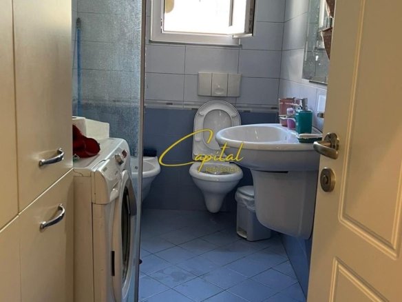 APARTAMENT ME QIRA 1+1 ISH BLLOKU 55.000 LEKE