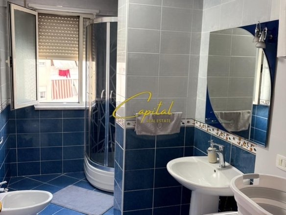 APARTAMENT ME QIRA 1+1 KOMUNA E PARISIT 750 EURO