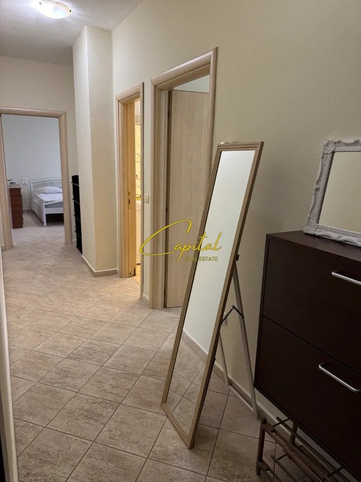 APARTAMENT ME QIRA 1+1 ISH TREGU ELEKTRIK 50.000 LEKE
