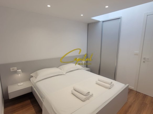 APARTAMENT ME QIRA 1+1 RRUGA E DURRESIT 55.000 LEKE