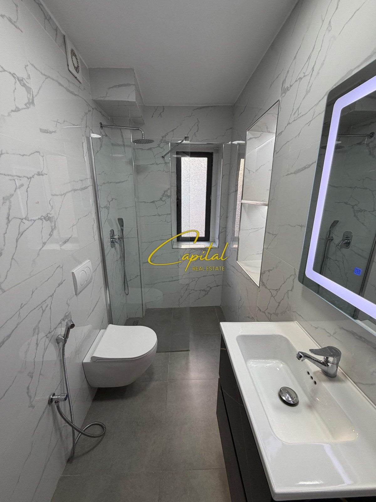 APARTAMENT ME QIRA 1+1 TREGU ELEKTRIK I RI 60.000 LEKE