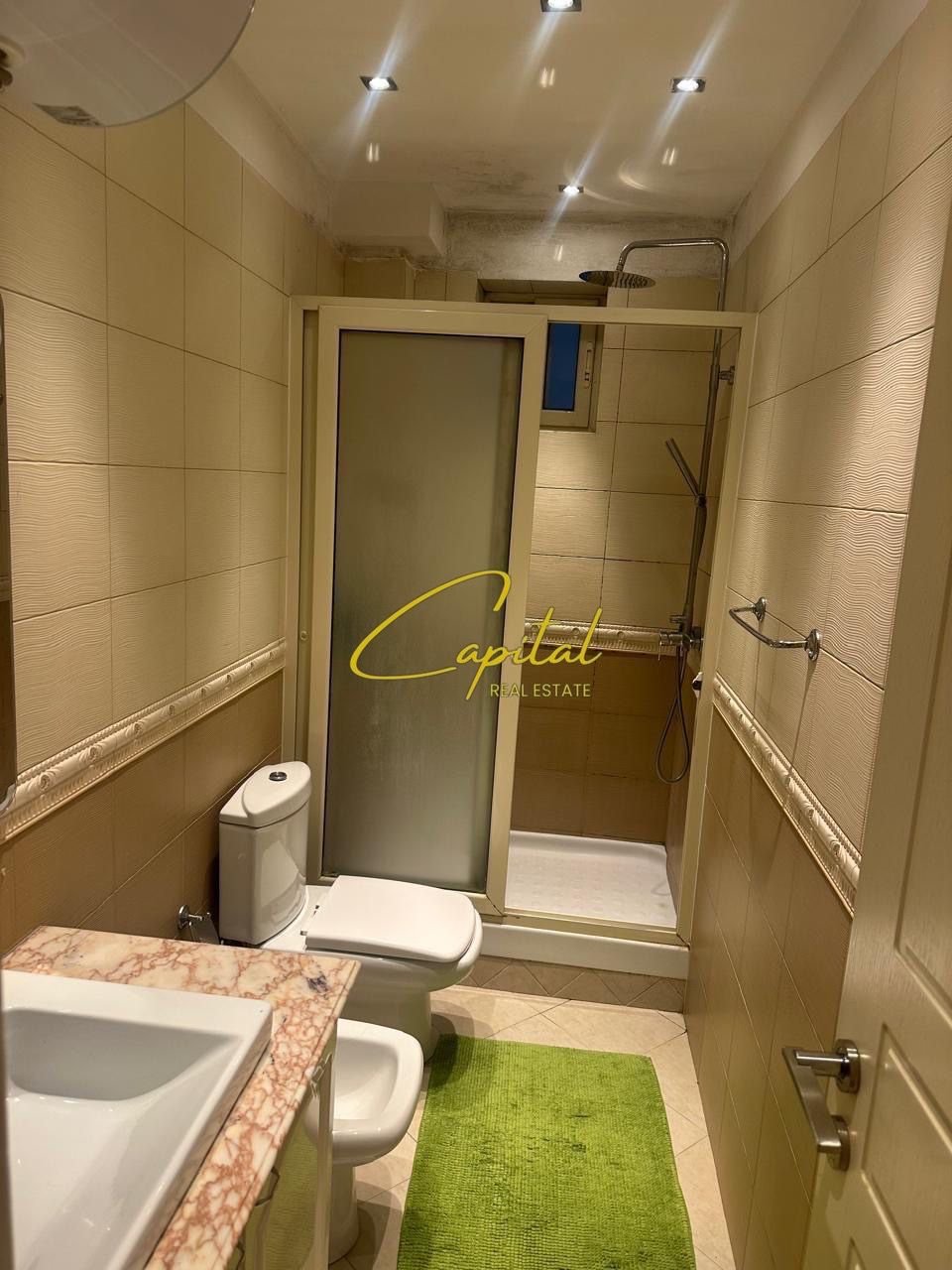 APARTAMENT ME QIRA 3+1+2 RRUGA E DURRESIT 80.000 LEKE