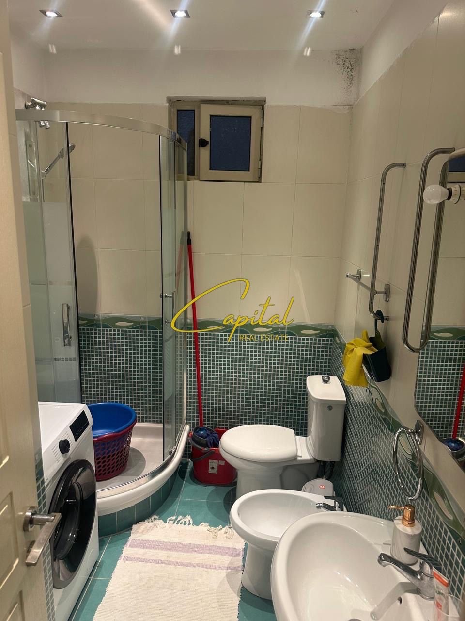 APARTAMENT ME QIRA 3+1+2 RRUGA E DURRESIT 80.000 LEKE