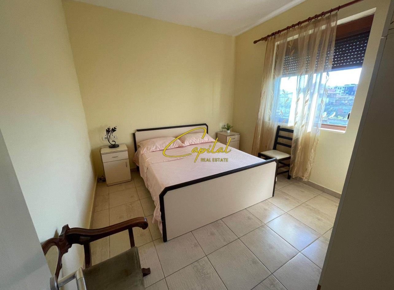 APARTAMENT ME QIRA 1+1 21 DHJETORI 50.000 LEKE