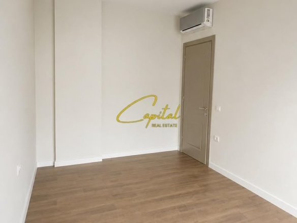 AMBIENT BIZNESI ME QIRA 70 M2 RRUGA JORDAN MISJA 45.000 LEKE