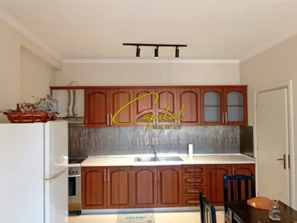 APARTAMENT ME QIRA 1+1 RRUGA E KAVAJES 50.000 LEKE